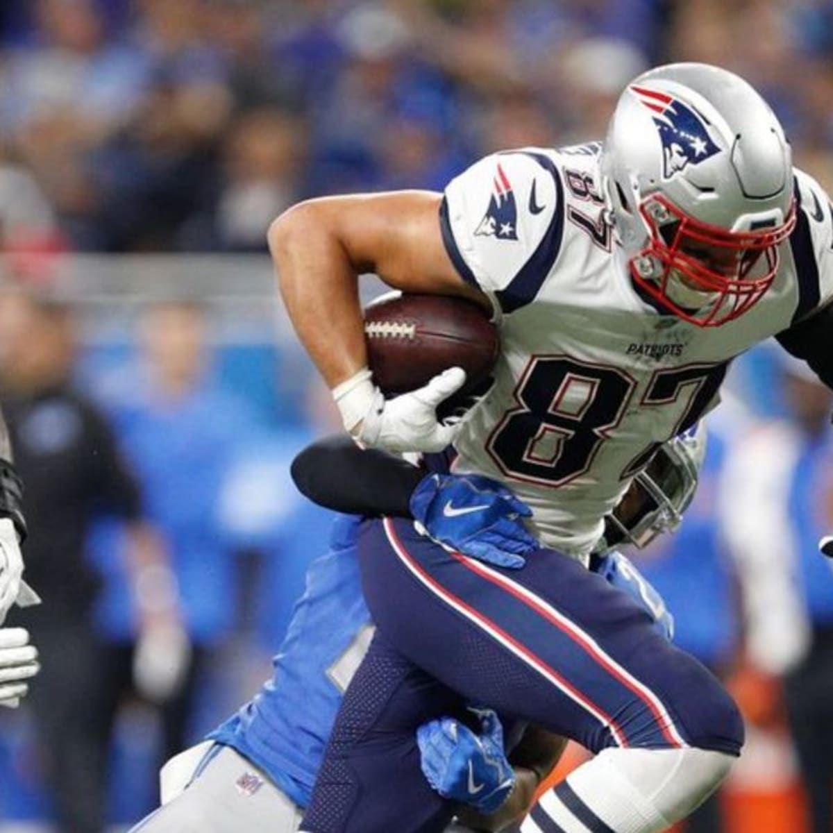 New England Patriots BREAKING: Tampa Bay Bucs TE Rob Gronkowski Retires  from NFL 'Dream Job' - Sports Illustrated New England Patriots News,  Analysis and More