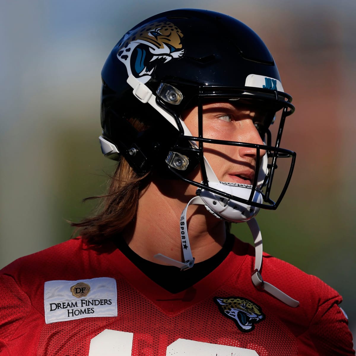 The NFL Duel: A Comparative Analysis of Jaguars QB Trevor Lawrence and  Justin Fields