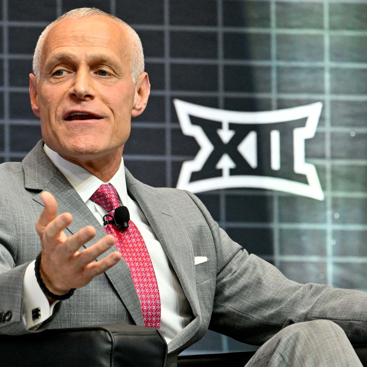 Big 12 goes from endangered to bigger