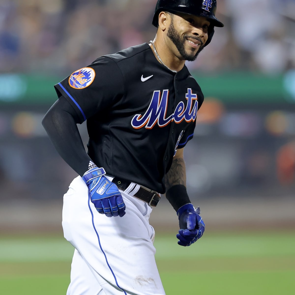 Mets bolstering bench depth with Tommy Pham