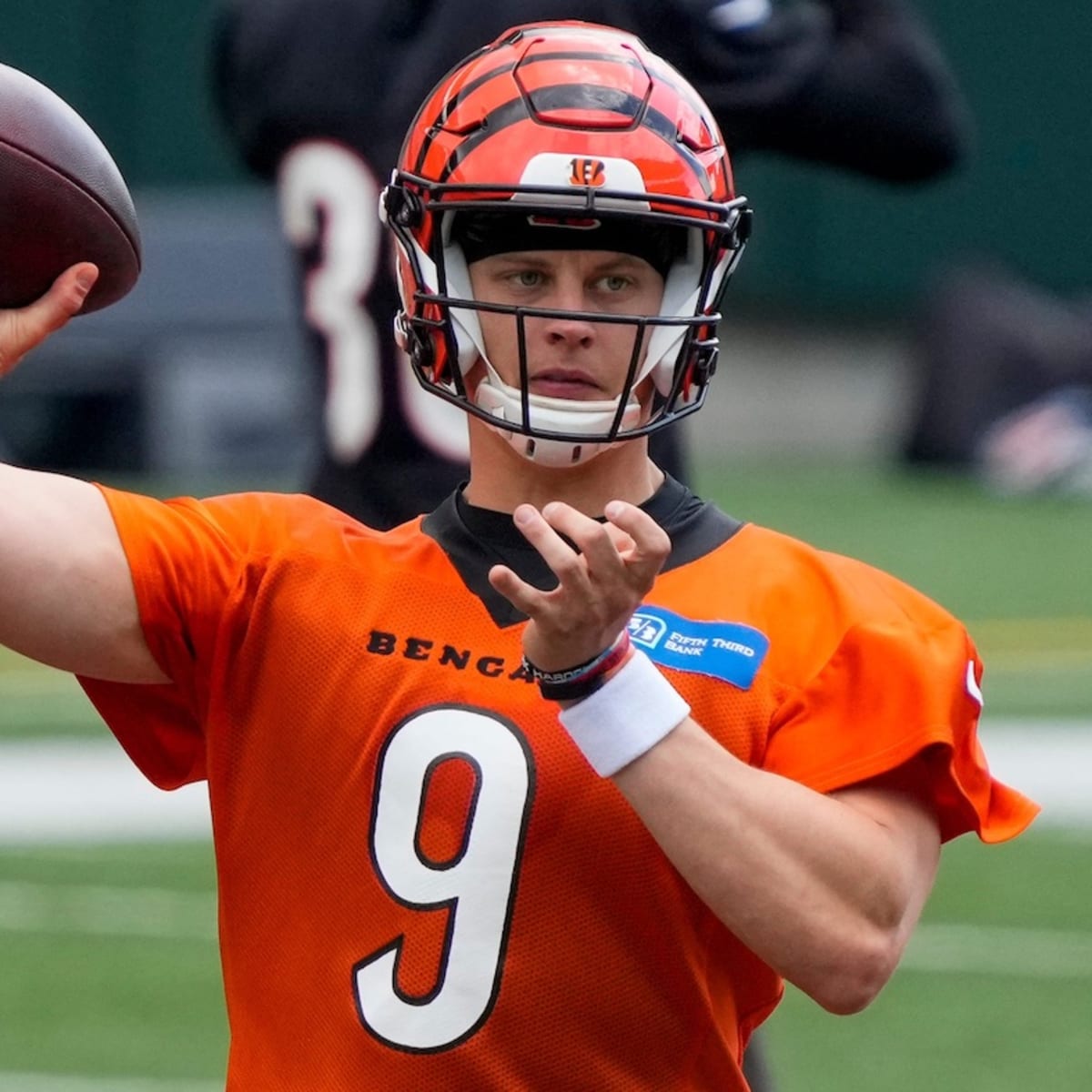 Bengals' Joe Burrow Carted Off Field Due to Calf Injury at Practice