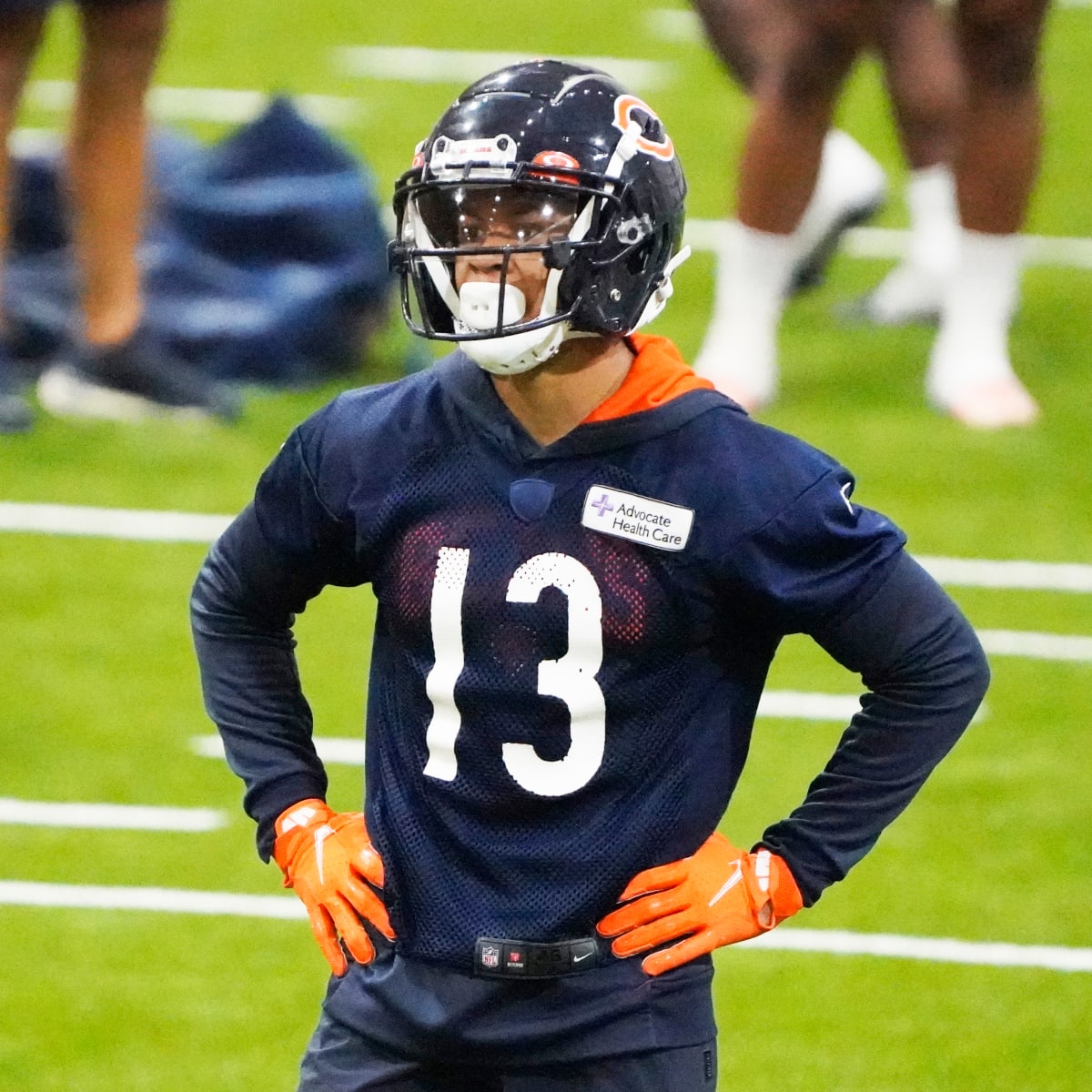 Bears rookie Justin Fields learning it's a 'different ballgame' in NFL