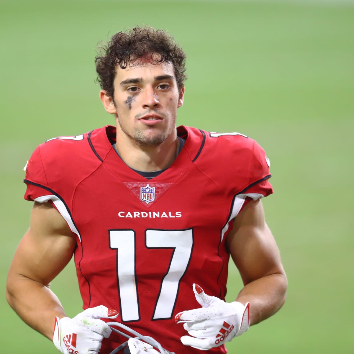 Bills continue adding speed to their offense by signing receiver Andy  Isabella