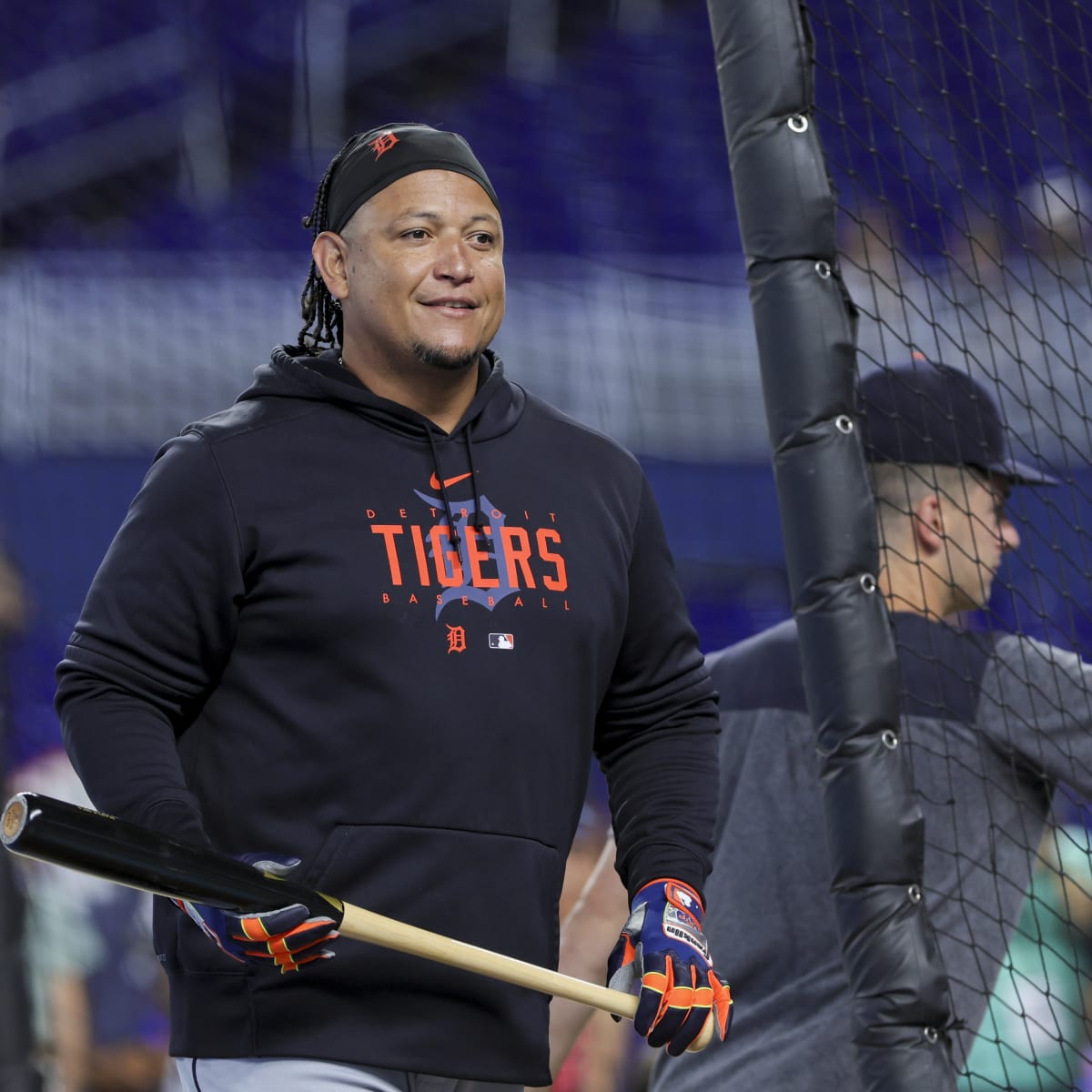 Tigers' Miguel Cabrera honored; Marlins fall behind early in loss