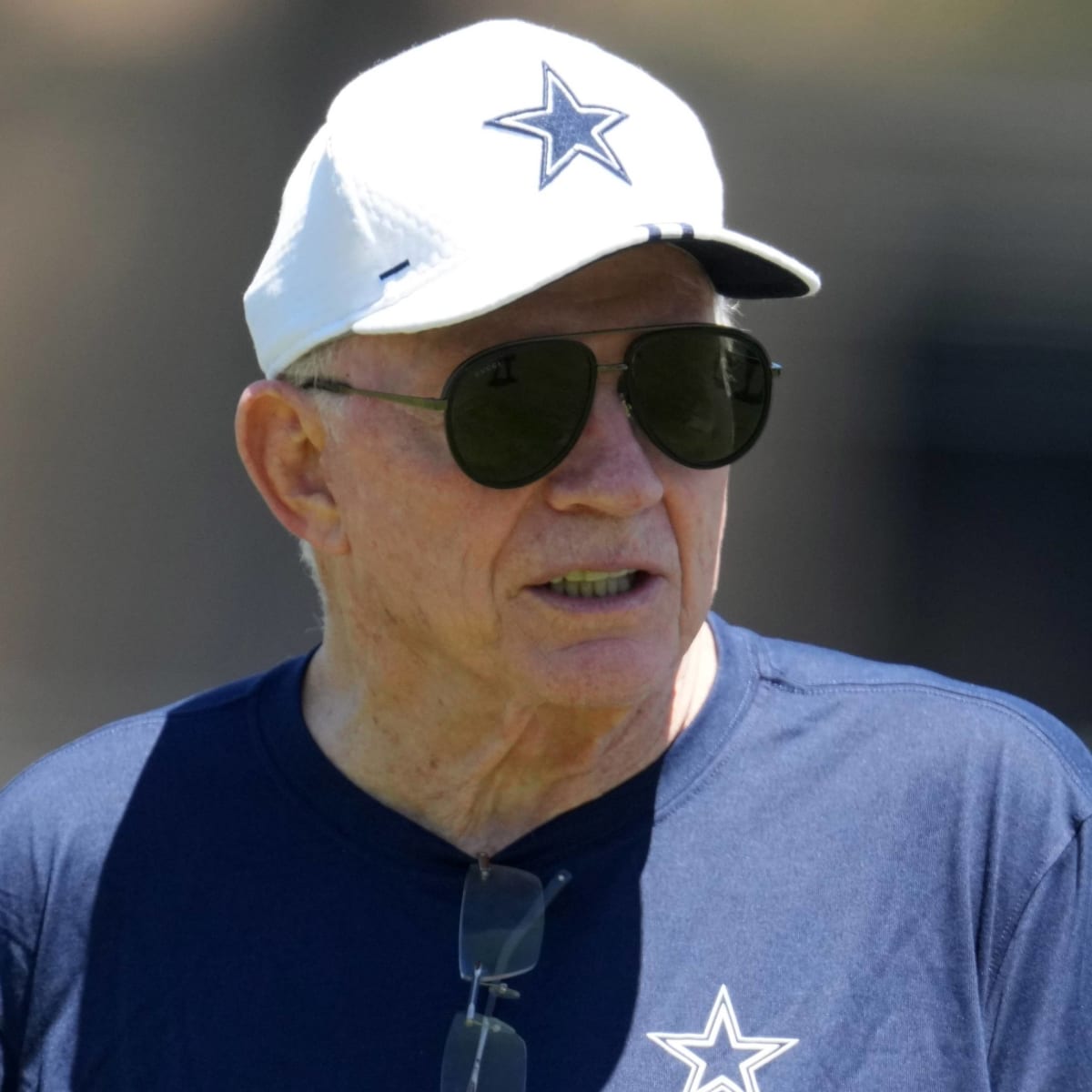 Jerry Jones: Cowboys to opt out of NFL's deal with Ticketmaster - Sports  Illustrated