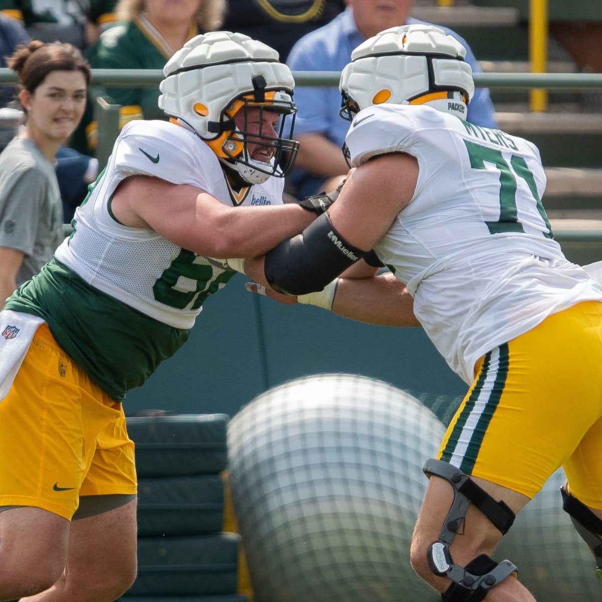 Green Bay Packers sign defensive linemen after strong rookie campaign