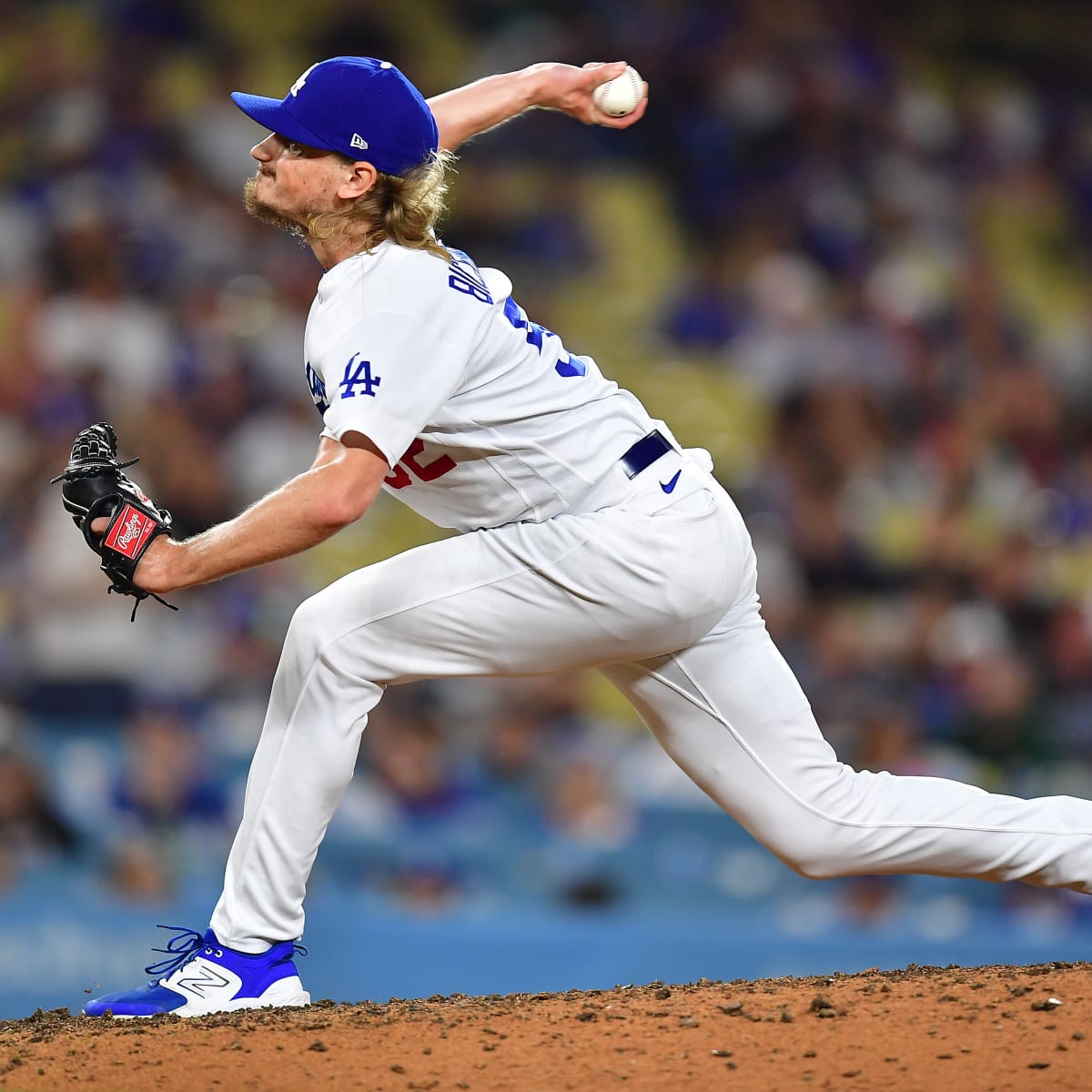 Mets acquire lefty relievers, Torres and Blevins