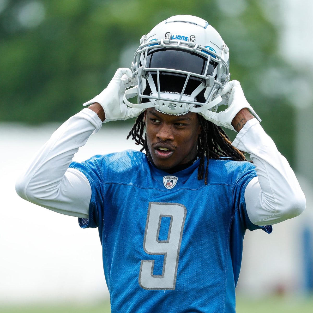 Amon-Ra St. Brown, Brian Branch miss Lions practice; Jameson Williams, 2 OL  back 