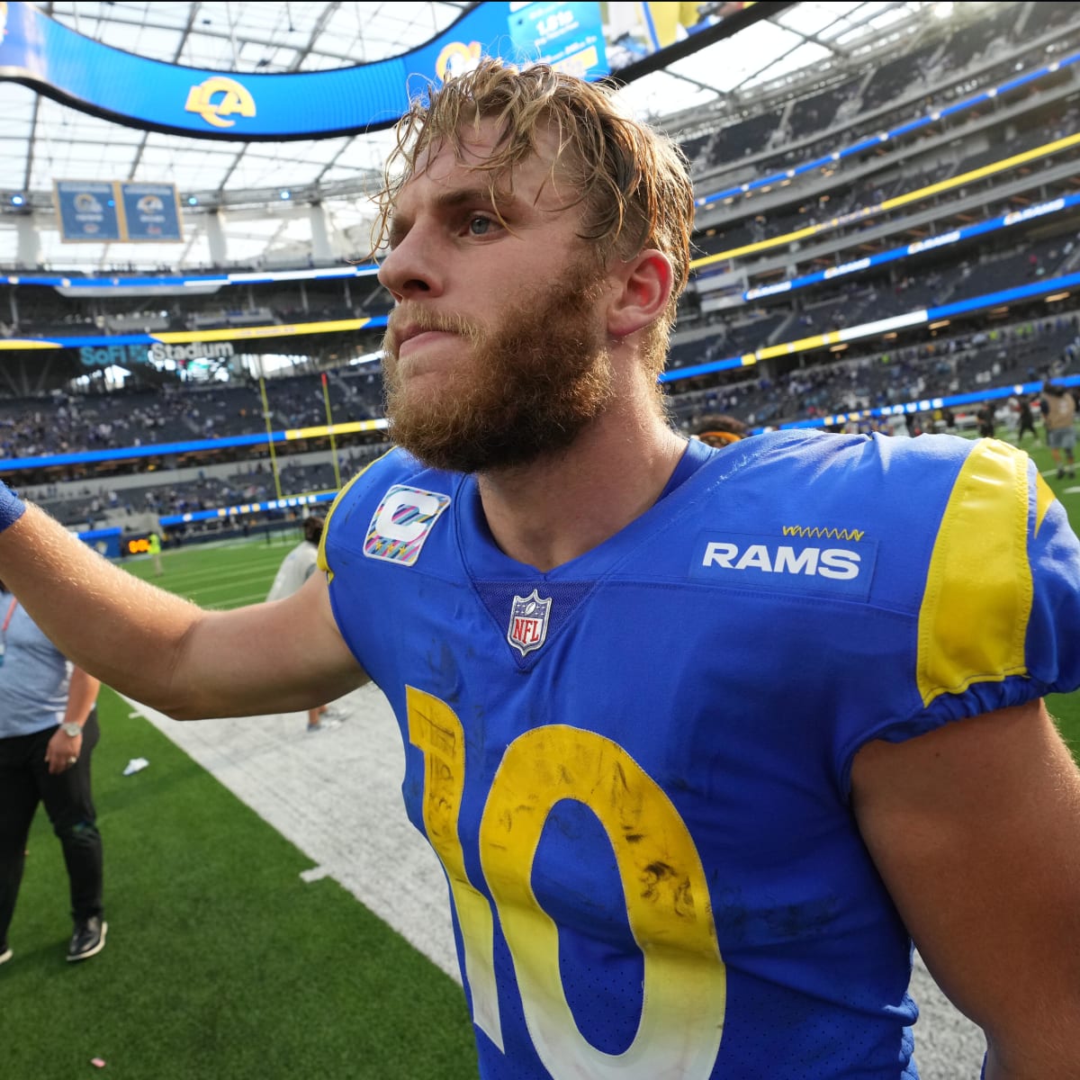 Rams work on changing uniforms, but don't expect to see anything
