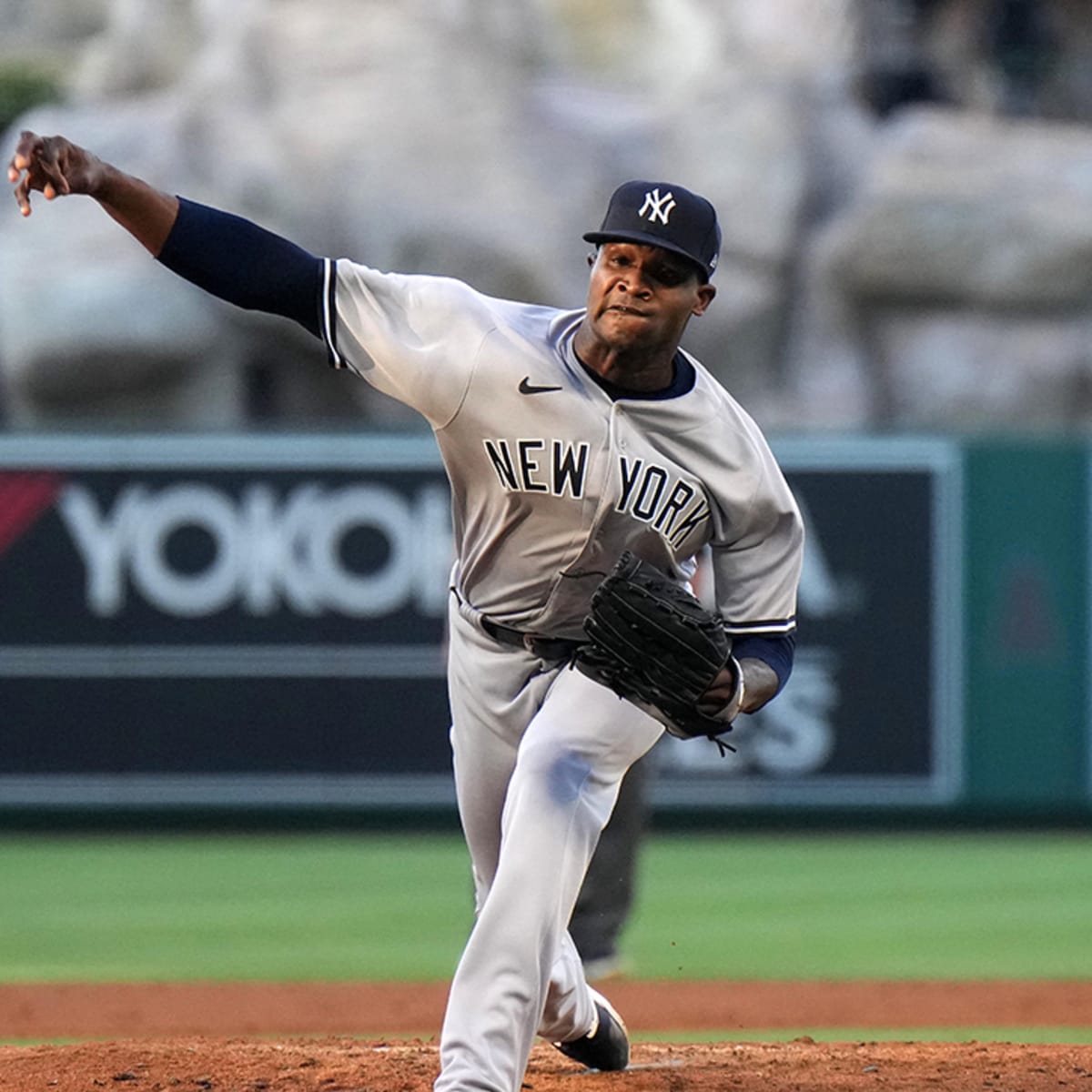 Yankees' Domingo German voluntarily enters treatment facility for alcohol  abuse