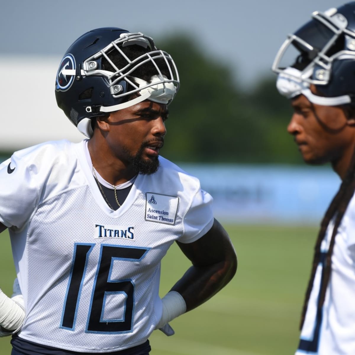 TENNESSEE TITANS Receivers DEANDRE HOPKINS & TREYLON BURKS are UNGUARDABLE!  #titans #nfl #titanup 