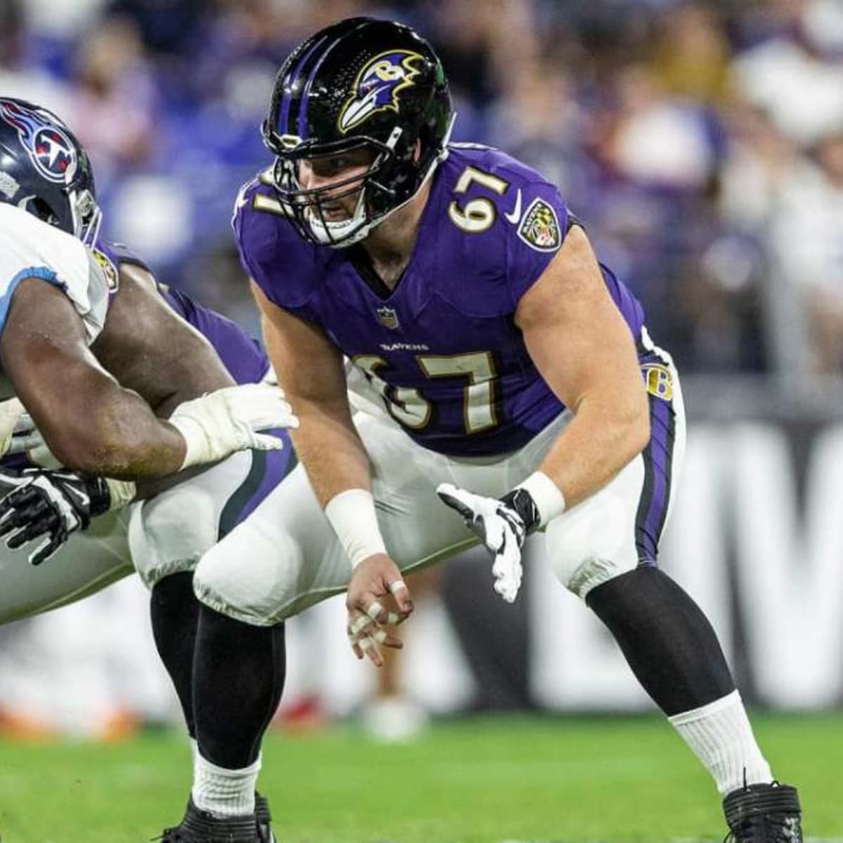 Tennessee Titans Sign Linebacker Azeez Al-Shaair According to Report -  Sports Illustrated Tennessee Titans News, Analysis and More