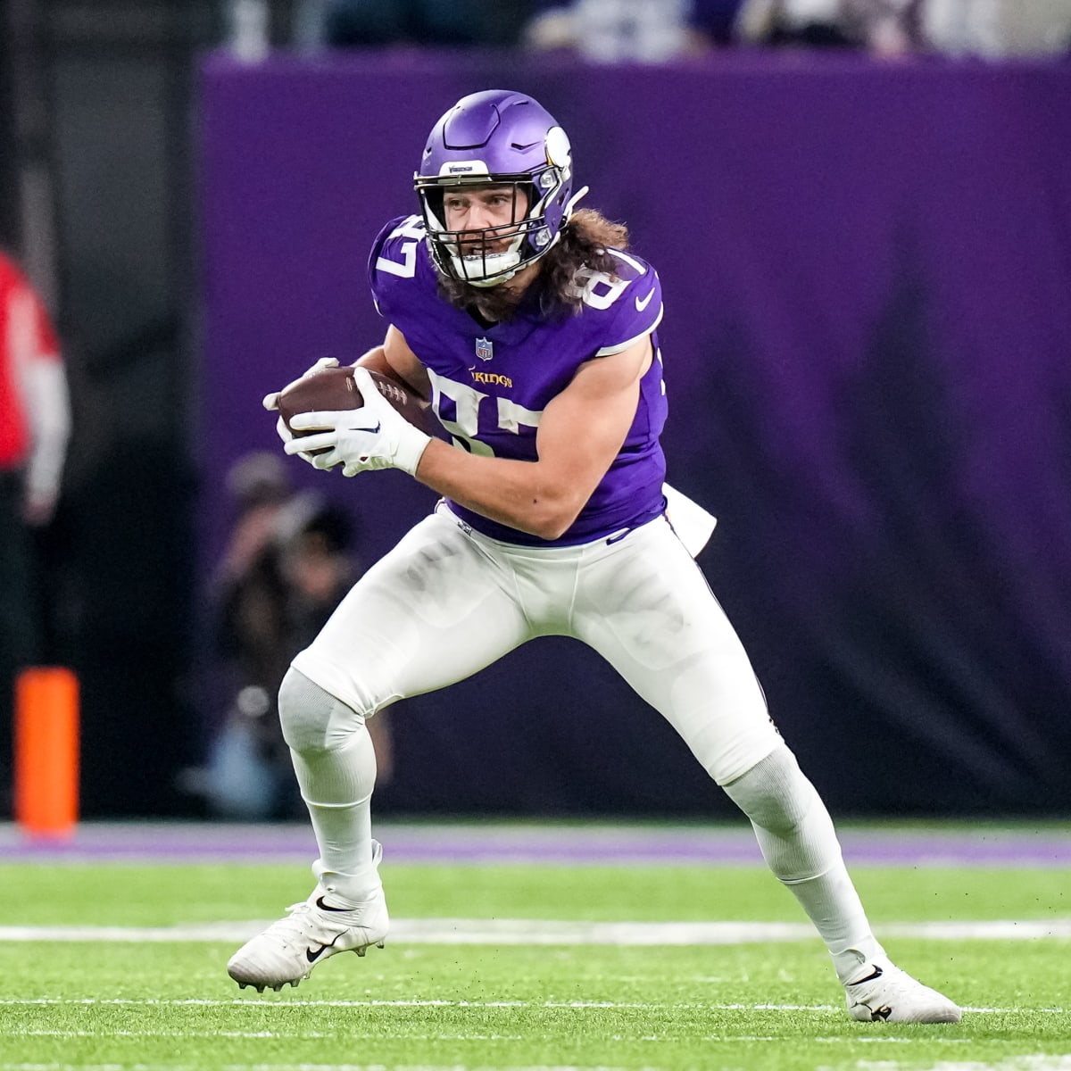 T.J. Hockenson Speaks on Contract Dispute With Vikings