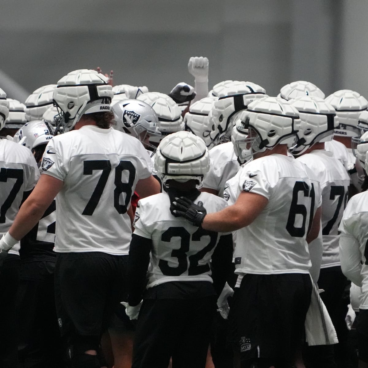 Full Las Vegas Raiders training camp Rrport week two - Sports