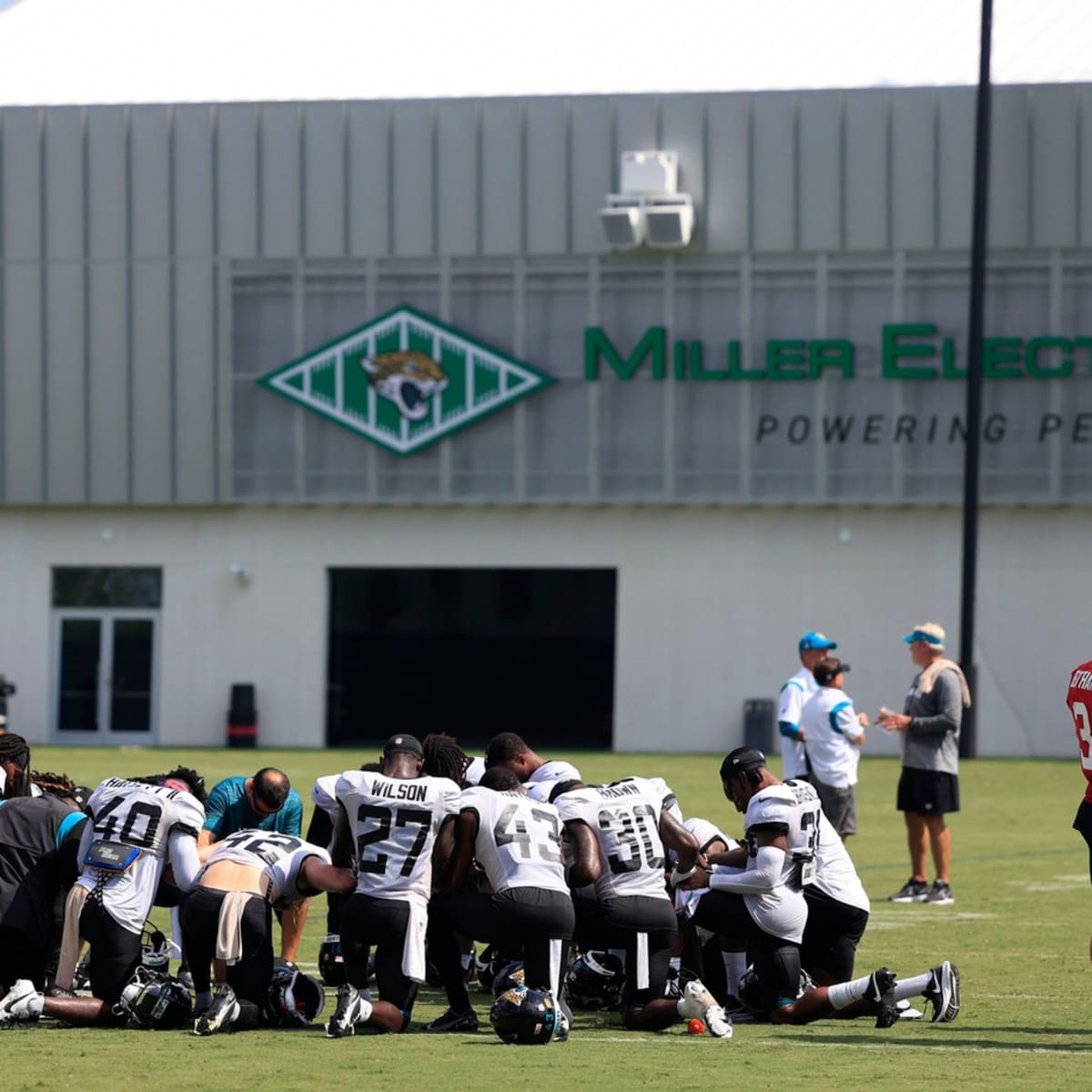 Mevis Gears Up For Jaguars' 2022 NFL Training Camp