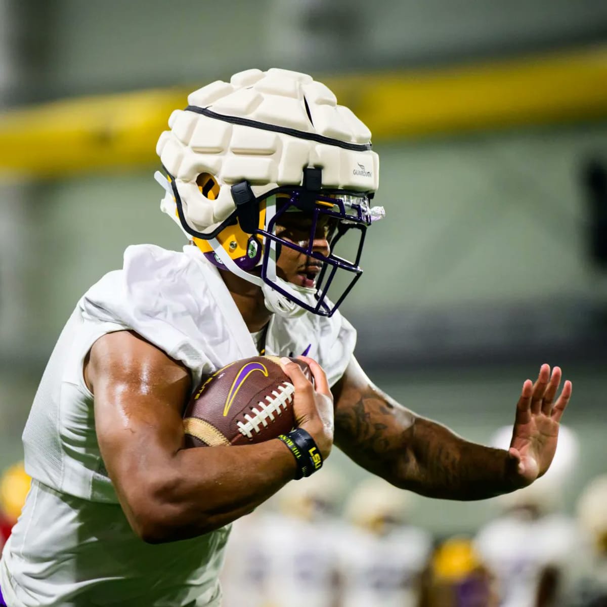 Recruits React 2.0: LSU Commits, Targets Blown Away During Visits - Sports  Illustrated LSU Tigers News, Analysis and More.