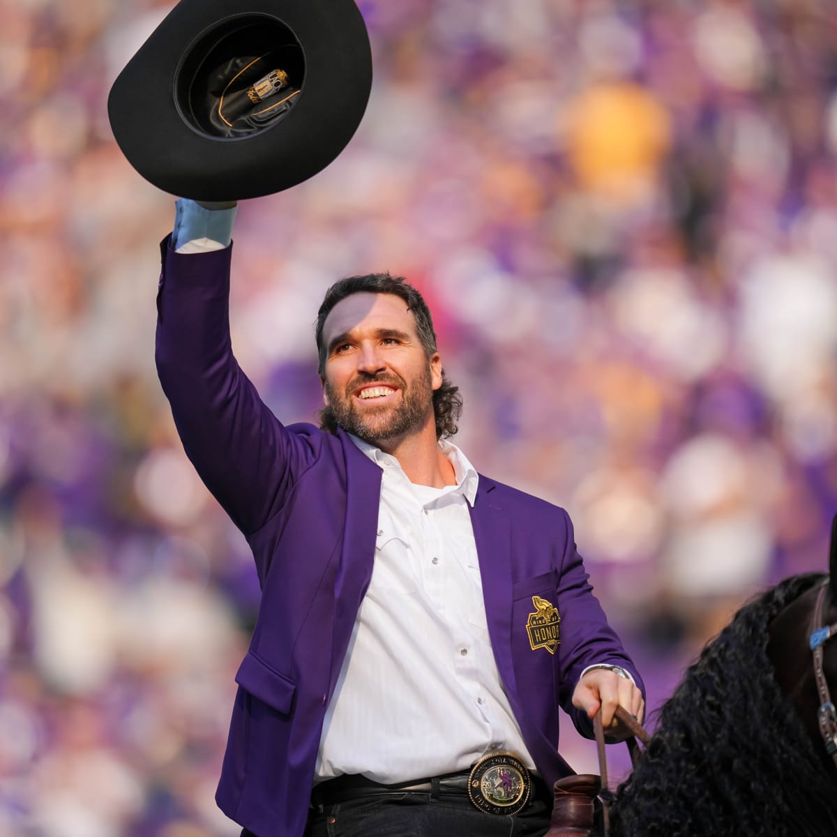 Former Minnesota Vikings defensive end Jared Allen has been named a finalist for the Pro Football Hall of Fame class of 2024 - SMARTSPORT