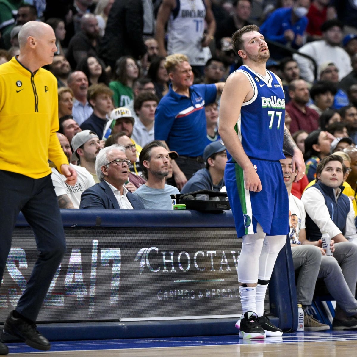 Dallas Mavs WATCH: Luka Doncic Goes 'Sneaker Shopping' - Sports