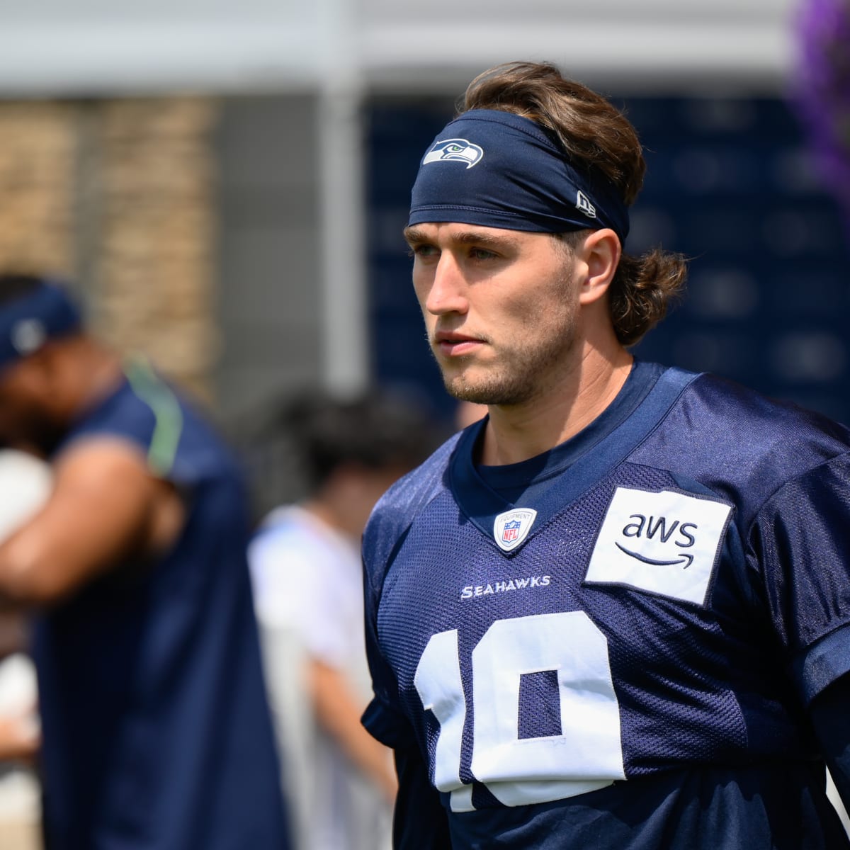 Seahawks finish paring down roster to 53, keep UDFA WR Jake Bobo