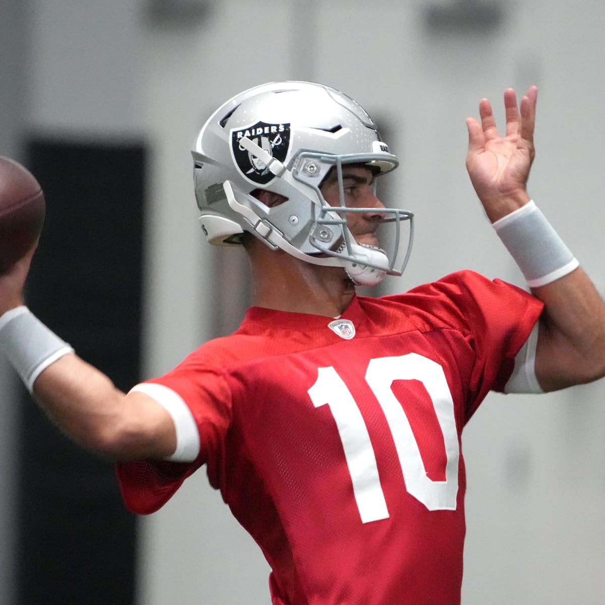 Las Vegas Raiders QB Brian Hoyer from training camp - Sports Illustrated  Las Vegas Raiders News, Analysis and More