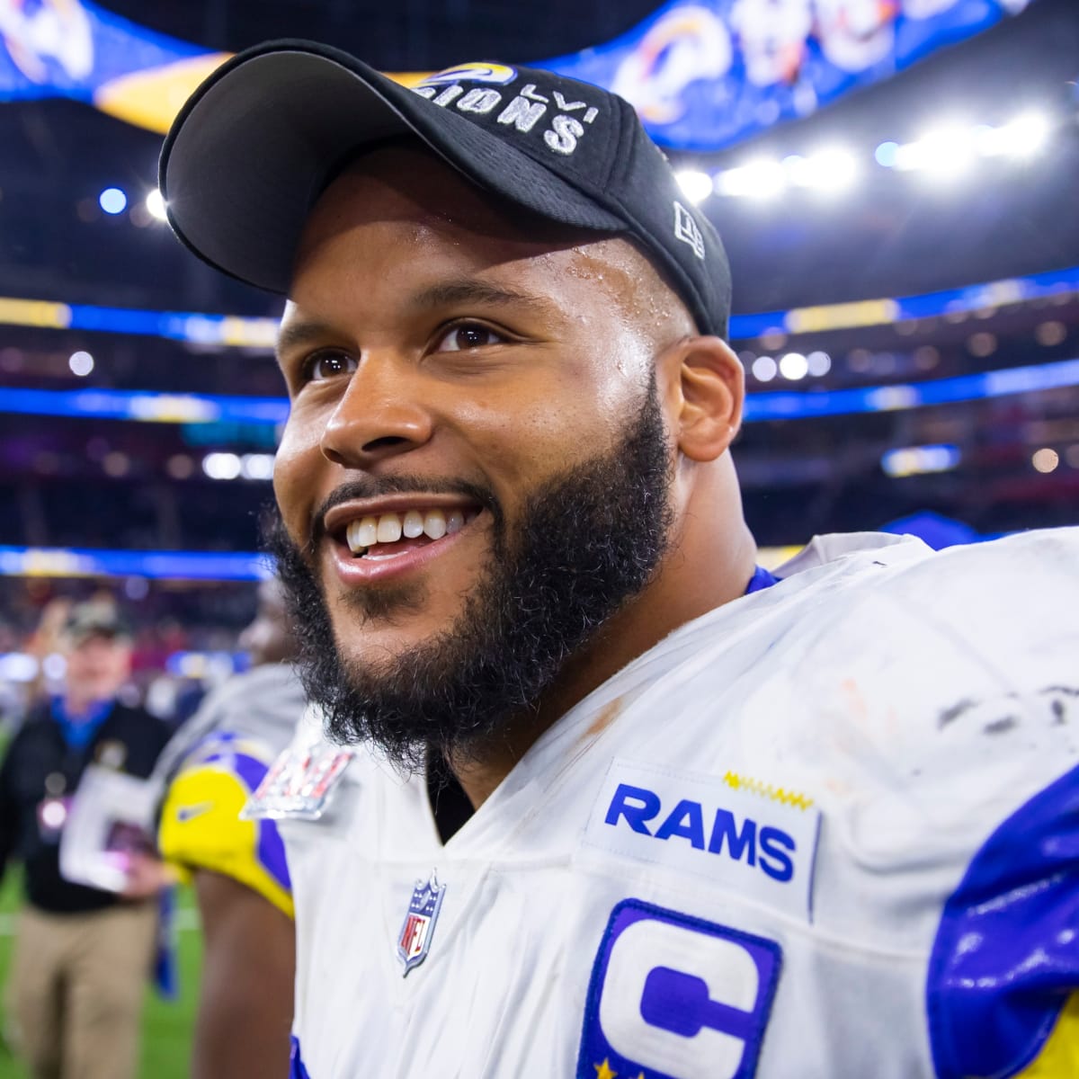 Aaron Donald, Rams Agree to Historic Contract - Sports Illustrated