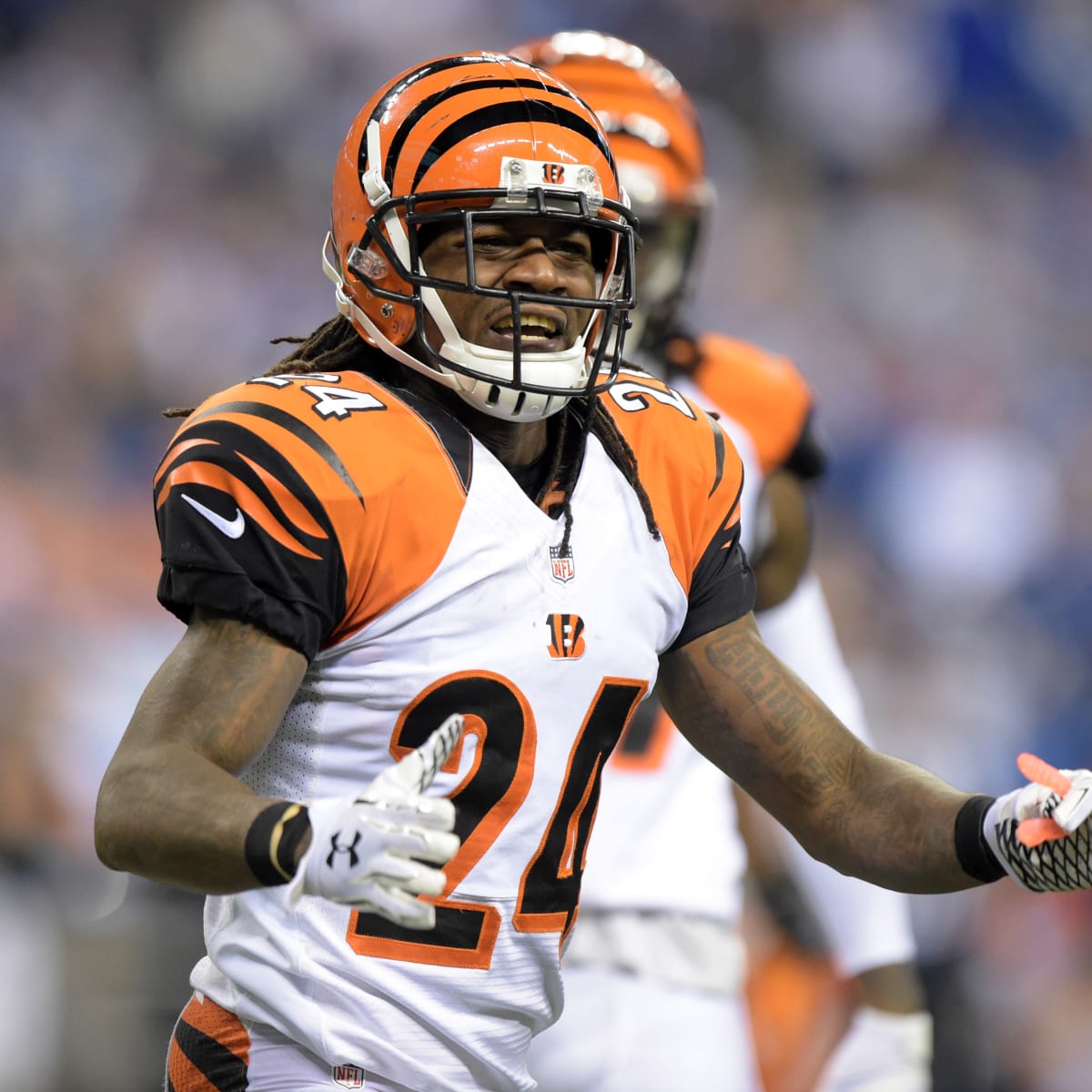 Who Does Adam Pacman Jones Play For in 2023? A Dive into His NFL Path and  Present Happenings