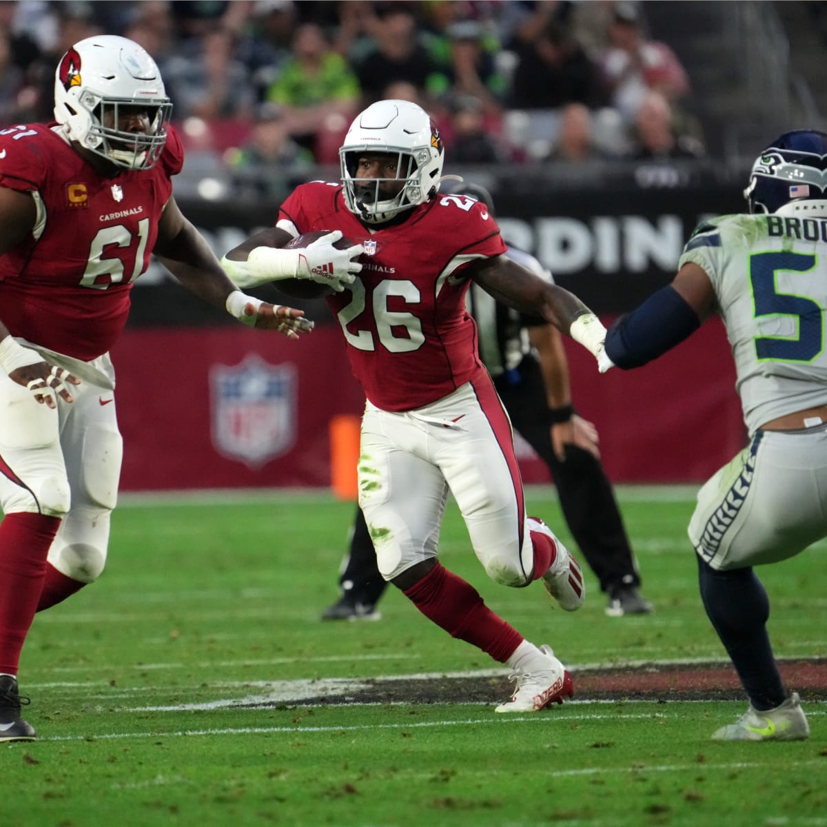 Seahawks will kick off against Cardinals at 1:05 p.m.