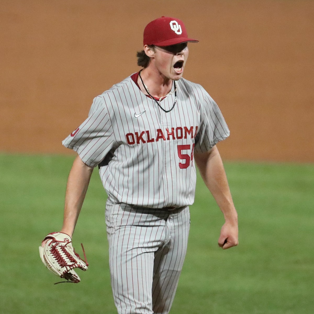 Oklahoma vs #4 Virginia Tech  Winner To College World Series