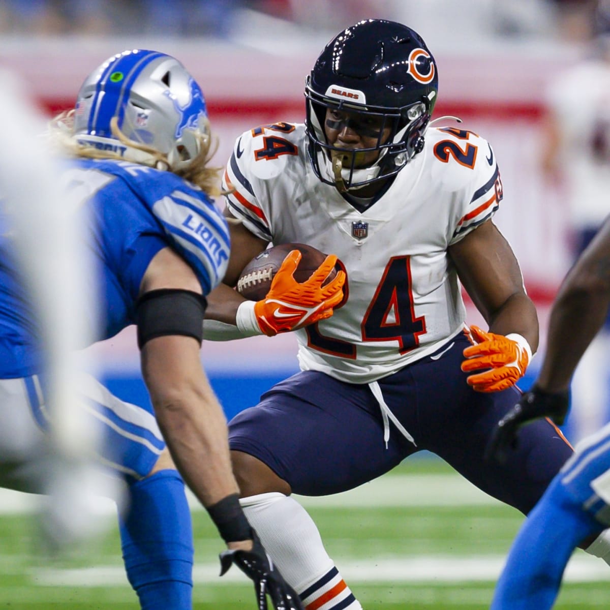 December 24, 2022 - Chicago Bears running back Khalil Herbert (24) takes  off with the ball during NFL football game versus the Buffalo Bills in  Chicago, IL Stock Photo - Alamy