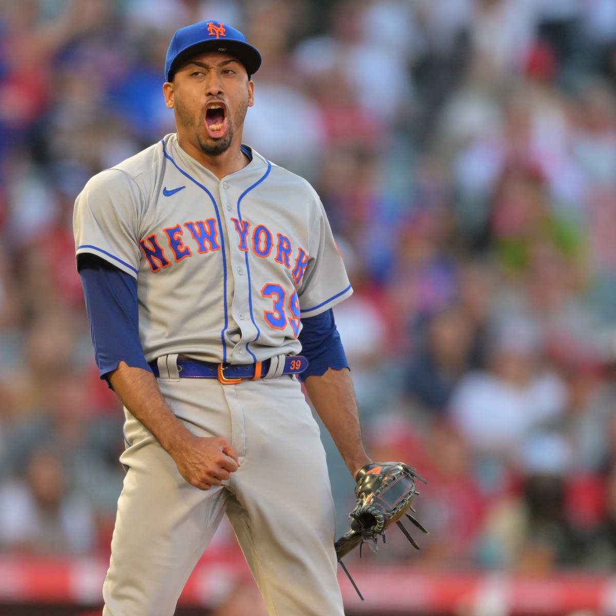 New York Mets' Edwin Diaz Throws Fastest Pitch of Career - Sports