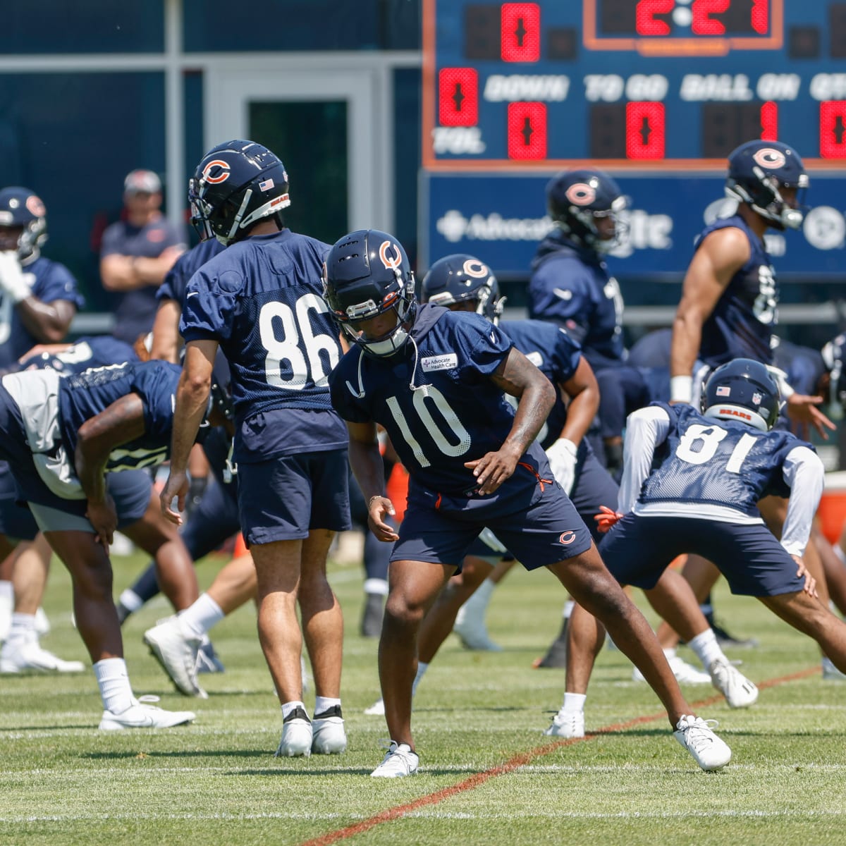 Chicago Bears news: Minicamp, Justin Fields, Robert Quinn contract