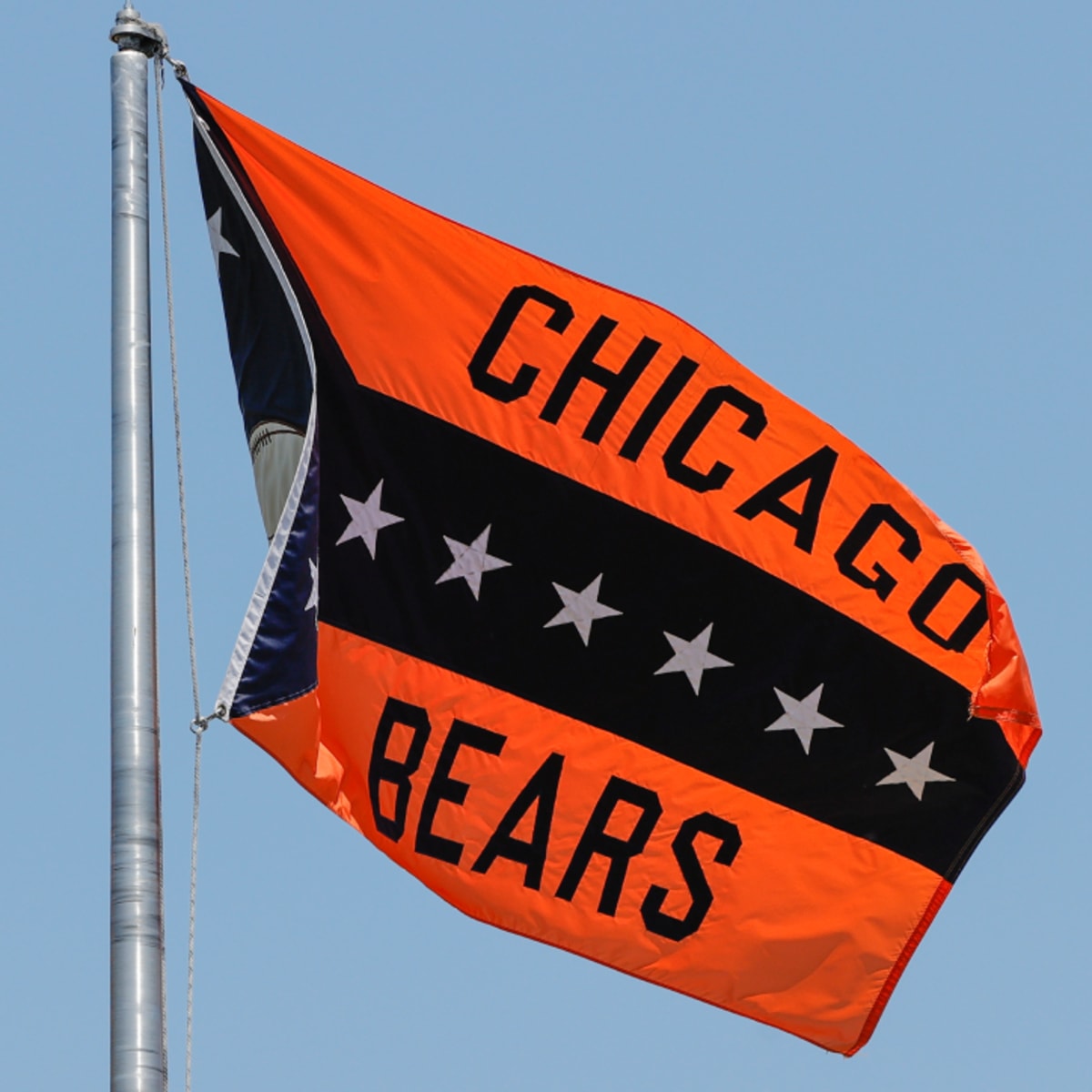 It's Not Easy Being Orange? Chicago Bears Accidentally Make Pro-Unionist  Tweet on St. Patrick's Day - 17.03.2022, Sputnik International