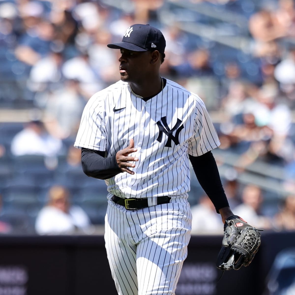 Luis Severino update: Yankees SP placed on COVID-19 list, Clarke Schmidt to  start Thursday vs. Rays - DraftKings Network