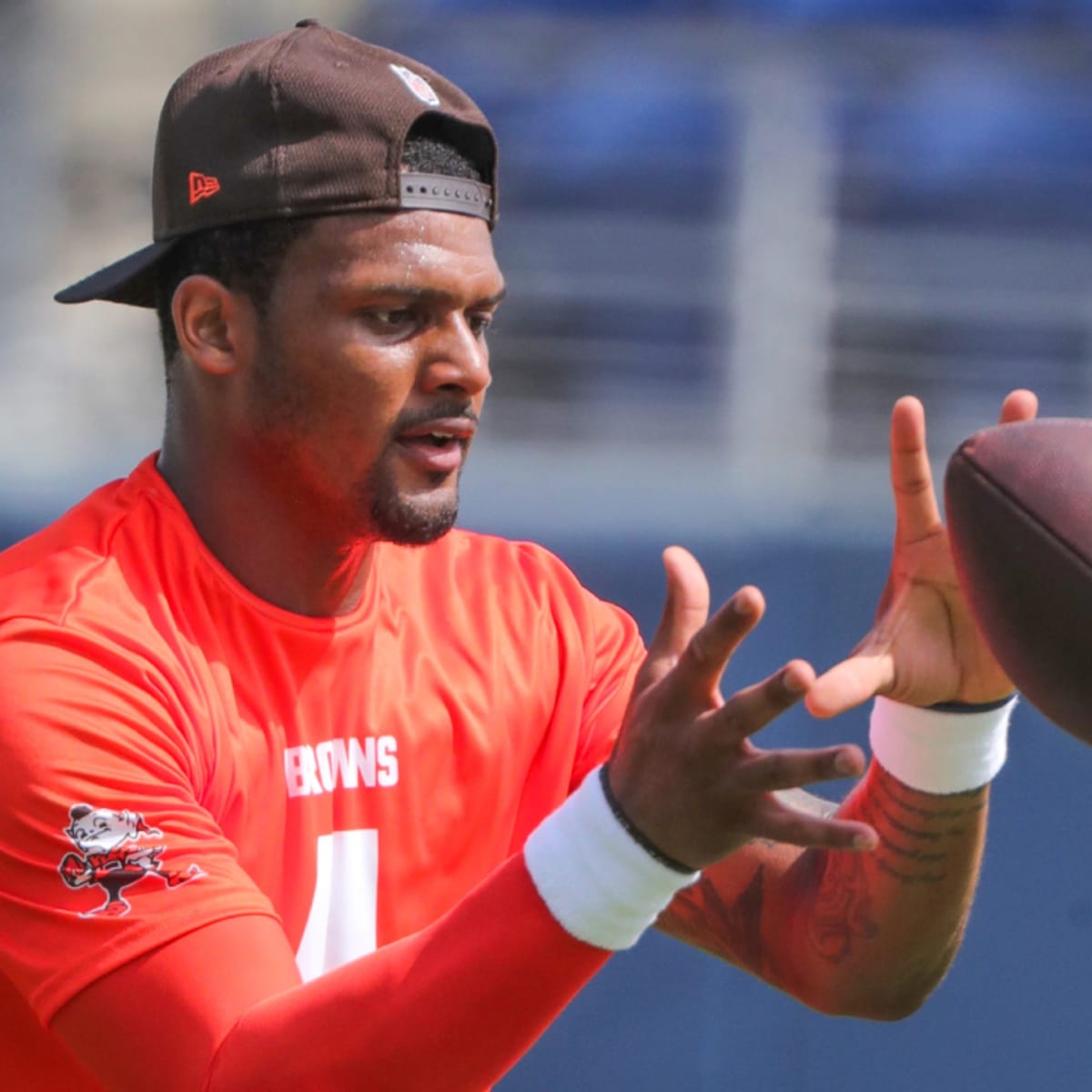 Deshaun Watson shines in first Browns minicamp practice with full team on  hand