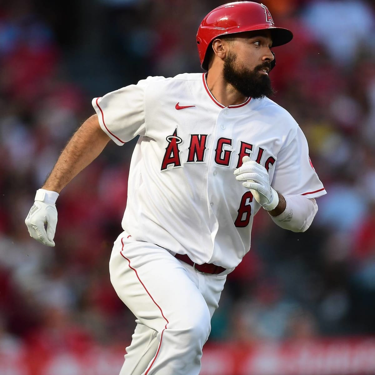 Anthony Rendon Questions Angels' Assessment of Severity of His Leg