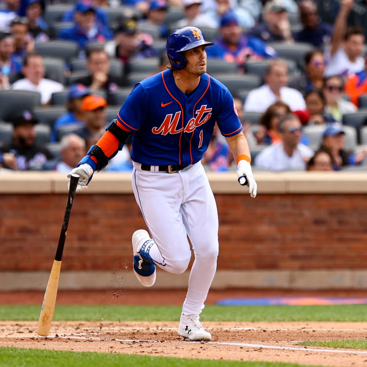 New York Mets' Jeff McNeil Could Miss Crucial Series Against