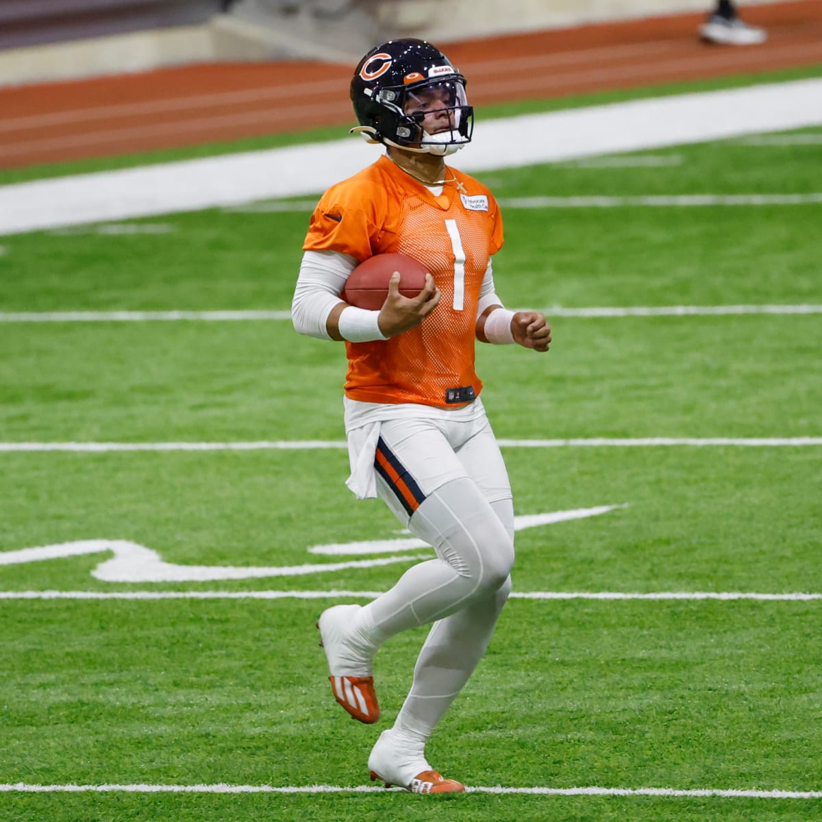 Tired of 'heavy legs,' Bears' Justin Fields changing schedule to