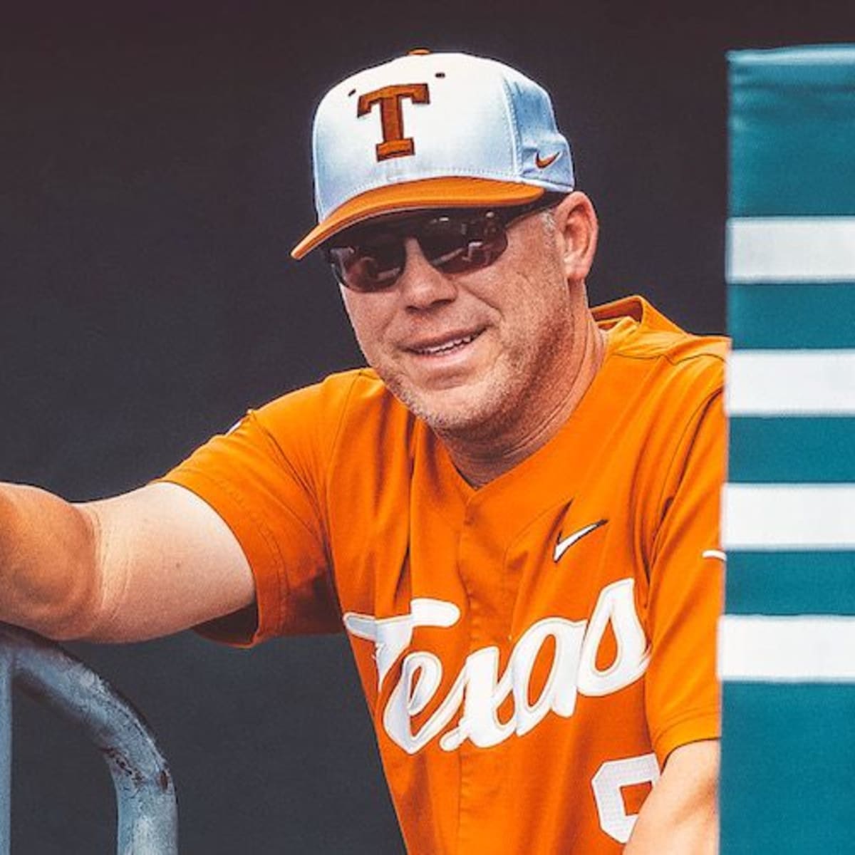 Reports: Texas dismisses pitching coach Sean Allen - Burnt Orange Nation