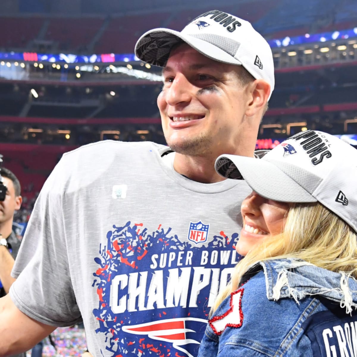 Desperate Need of Protection”: Rob Gronkowski's Girlfriend Camille Kostek  Raises Alarm for Disheartening Issue - EssentiallySports