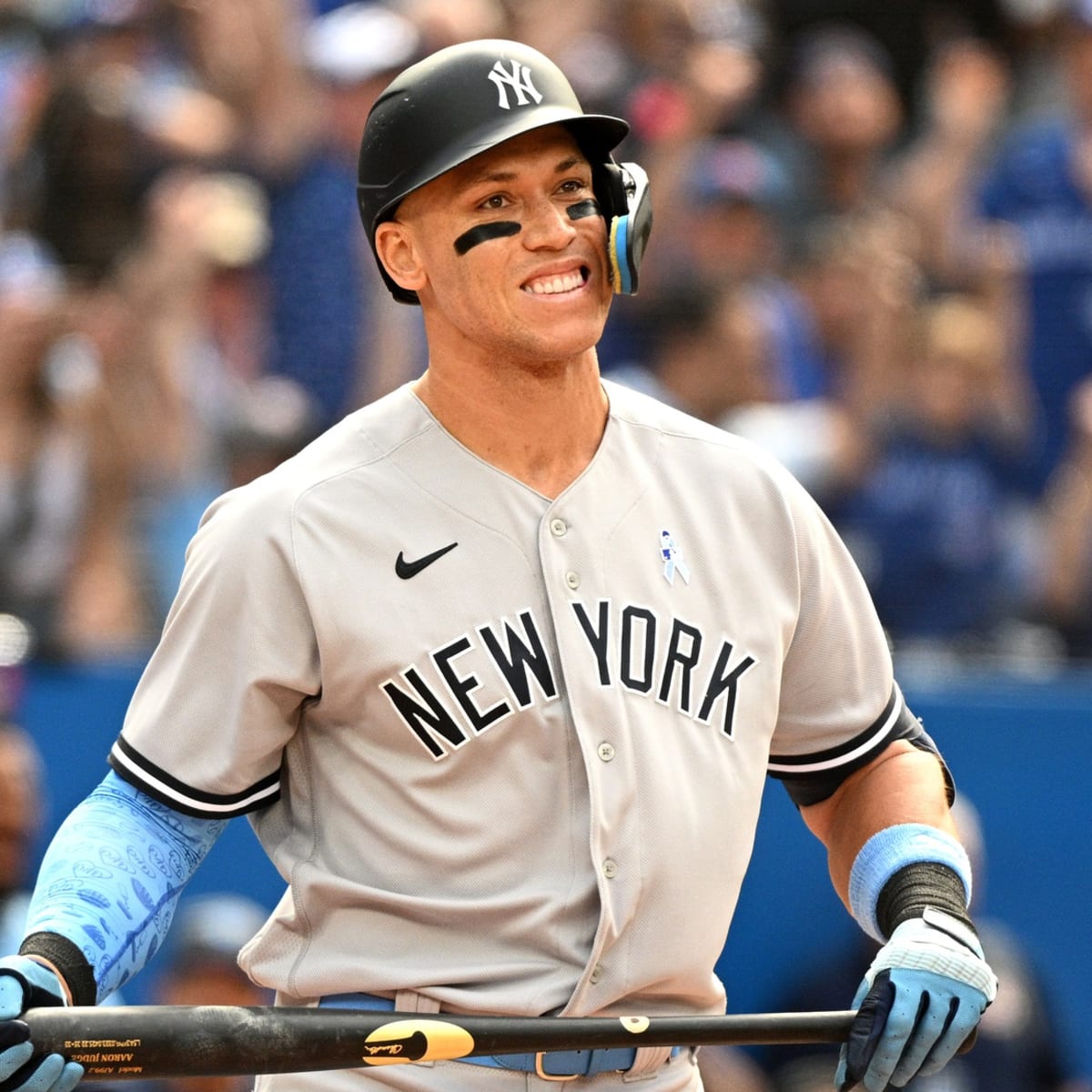 Sportsnet on X: There is a __% chance we see Aaron Judge in a Red Sox  uniform next season. 🤔  / X