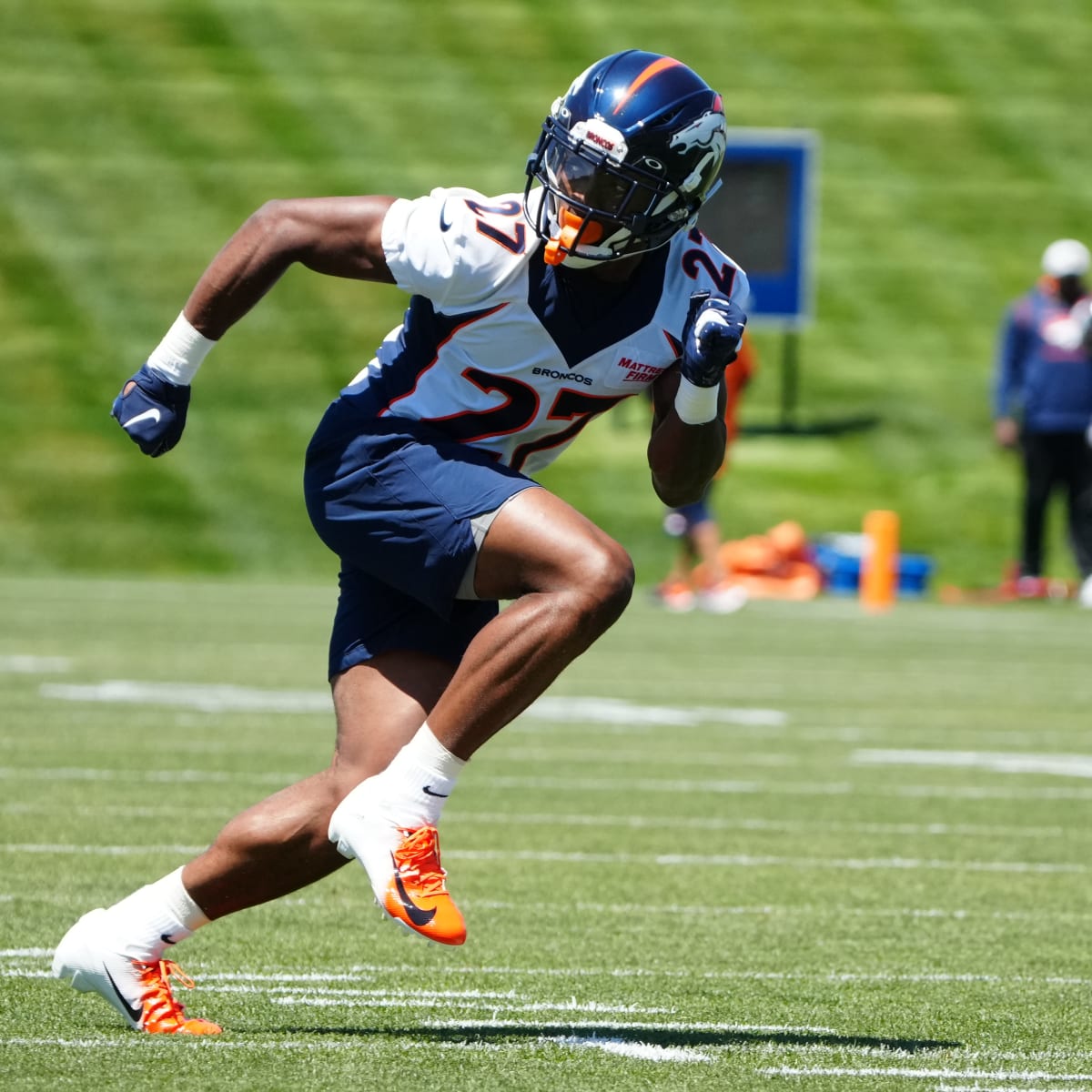 Film Room: Examining What Denver Broncos' Rookie CB Damarri Mathis can  Bring to the Defense in 2022 - Sports Illustrated Mile High Huddle: Denver  Broncos News, Analysis and More