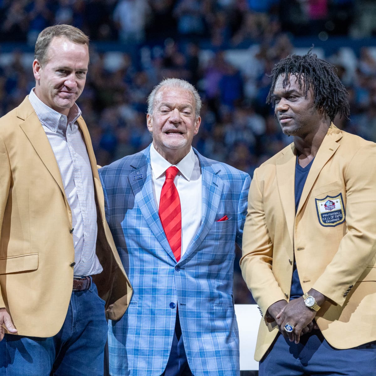 Indianapolis Colts' RB Edgerrin James Enshrined into Pro Football Hall of  Fame - Sports Illustrated Indianapolis Colts News, Analysis and More