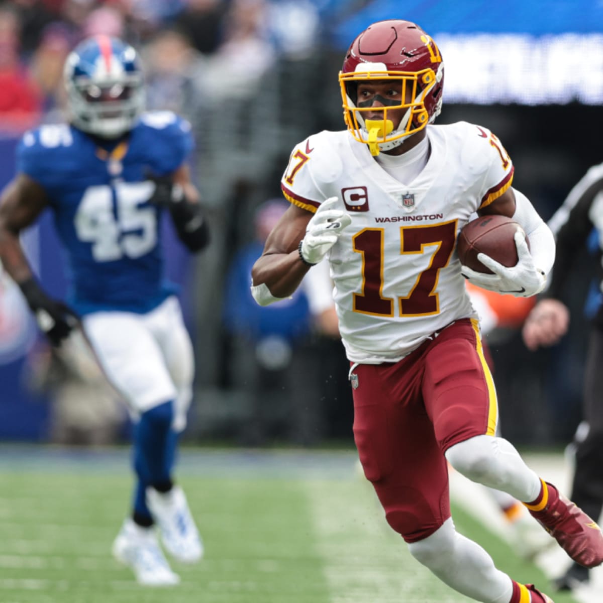 NFL on ESPN - Terry McLaurin is signing a 3-year extension with the Washington  Commanders worth up to $71 million in new money that places him amongst the  NFL's top-five highest-paid WRs