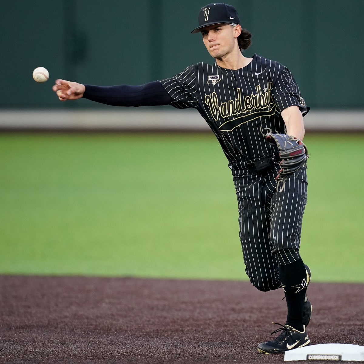 Carter Young: A look at the Vanderbilt baseball shortstop