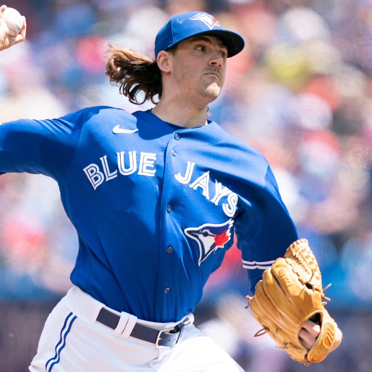 CLEVELAND, OH - MAY 7: Toronto Blue Jays starting pitcher Kevin