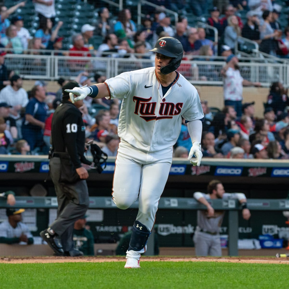 Jorge Polanco, the Twins' Mr. Clutch, delivers another walk-off win