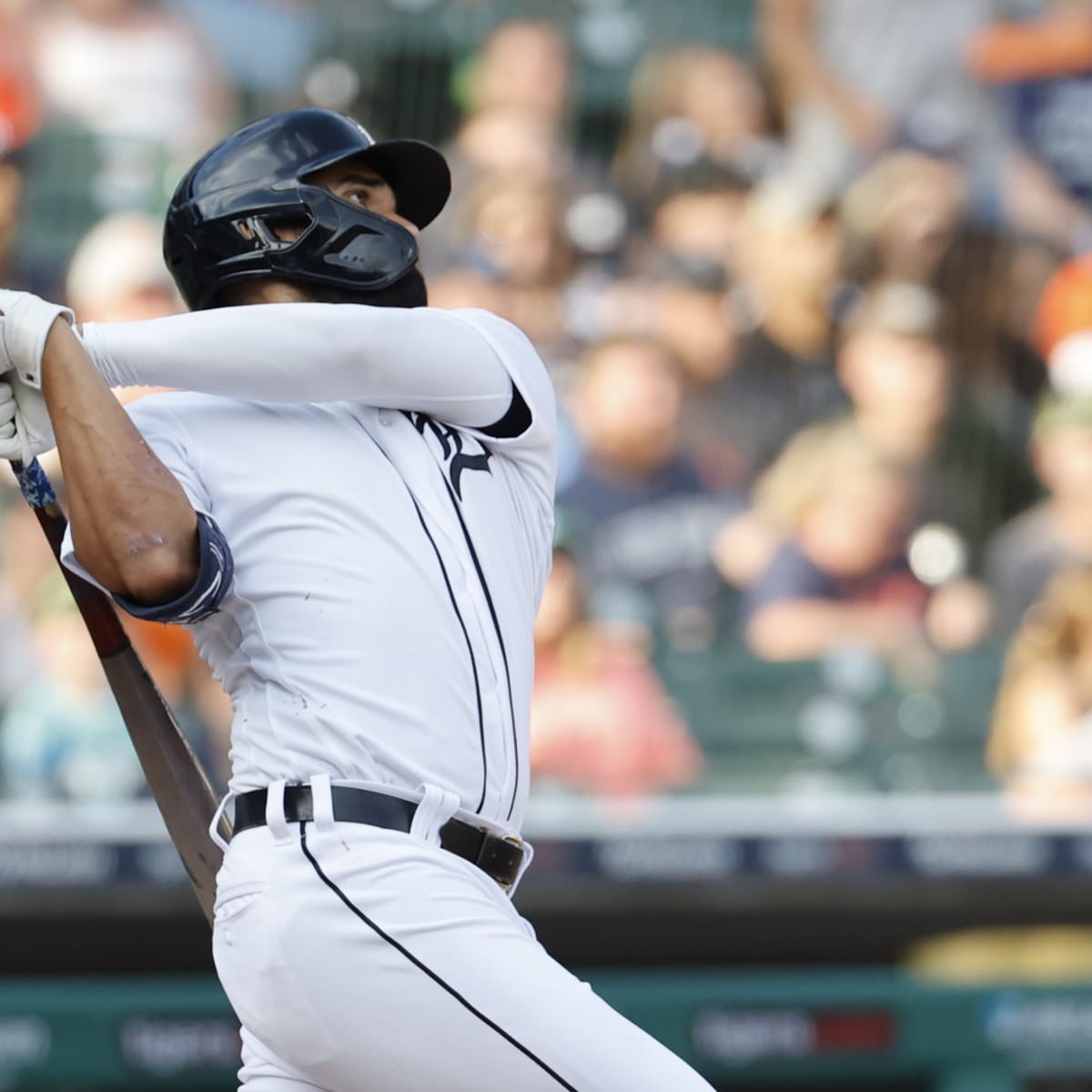 Riley Greene reaches base four times in debut, Tigers' offense breaks out