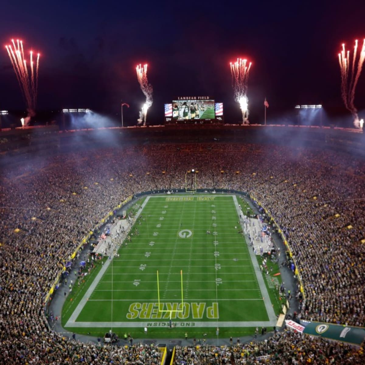 Green Bay Packers on Twitter: Fun, football & fireworks at  @LambeauField! 