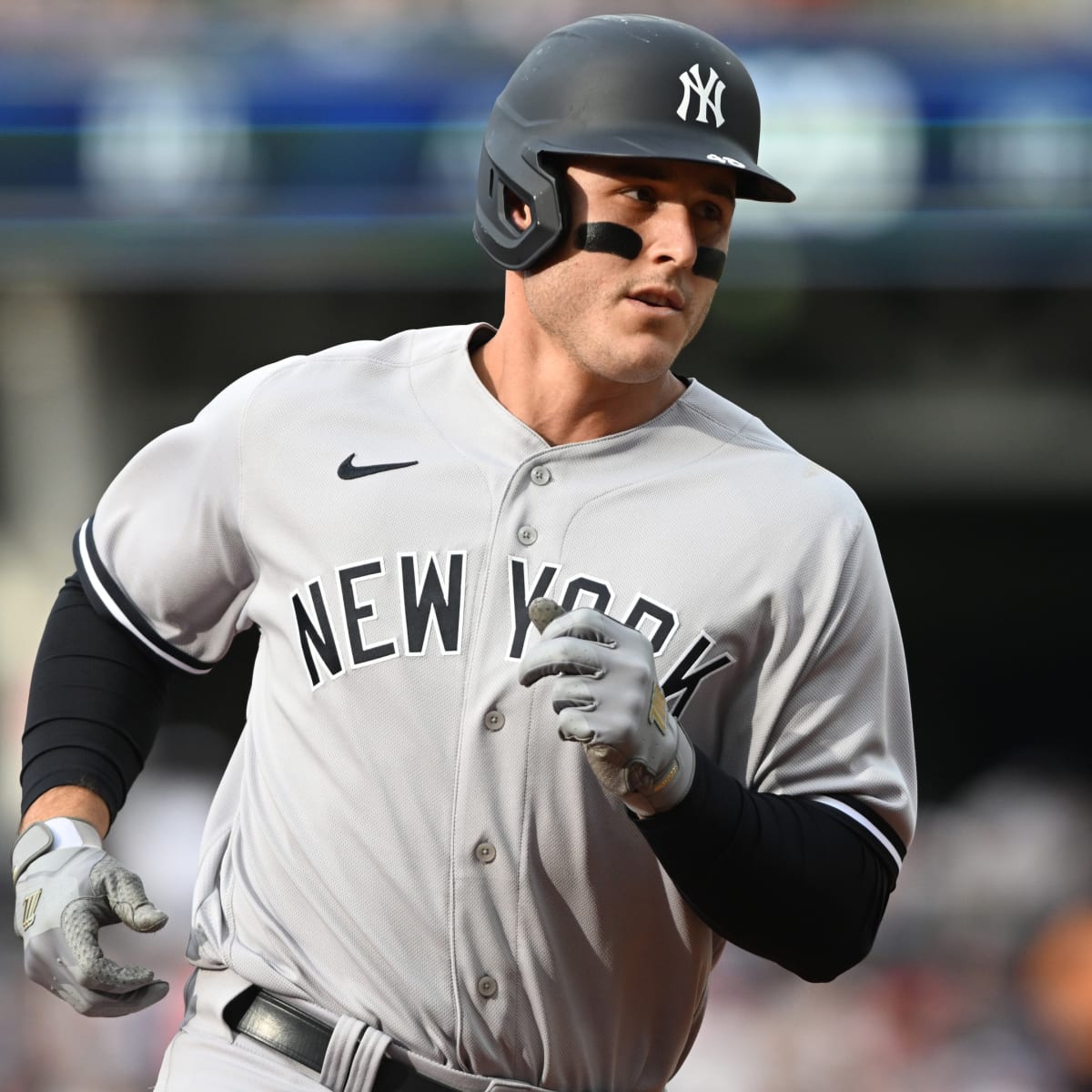 Anthony Rizzo trade: New York Yankees add another lefty bat - Sports  Illustrated NY Yankees News, Analysis and More