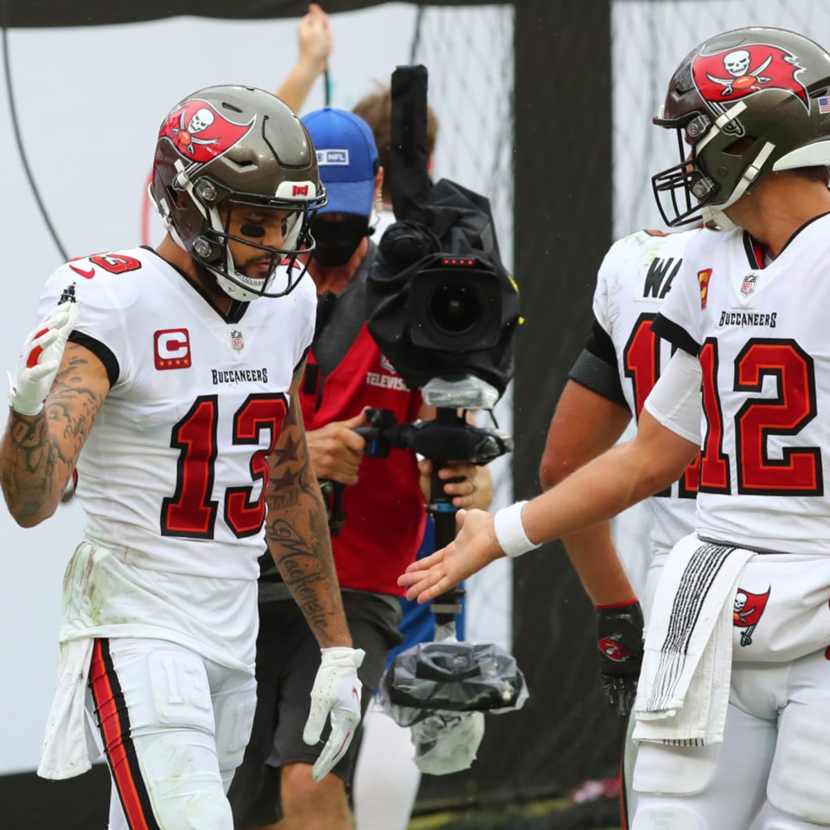 Tom Brady's move to build chemistry with Mike Evans, Buccaneers